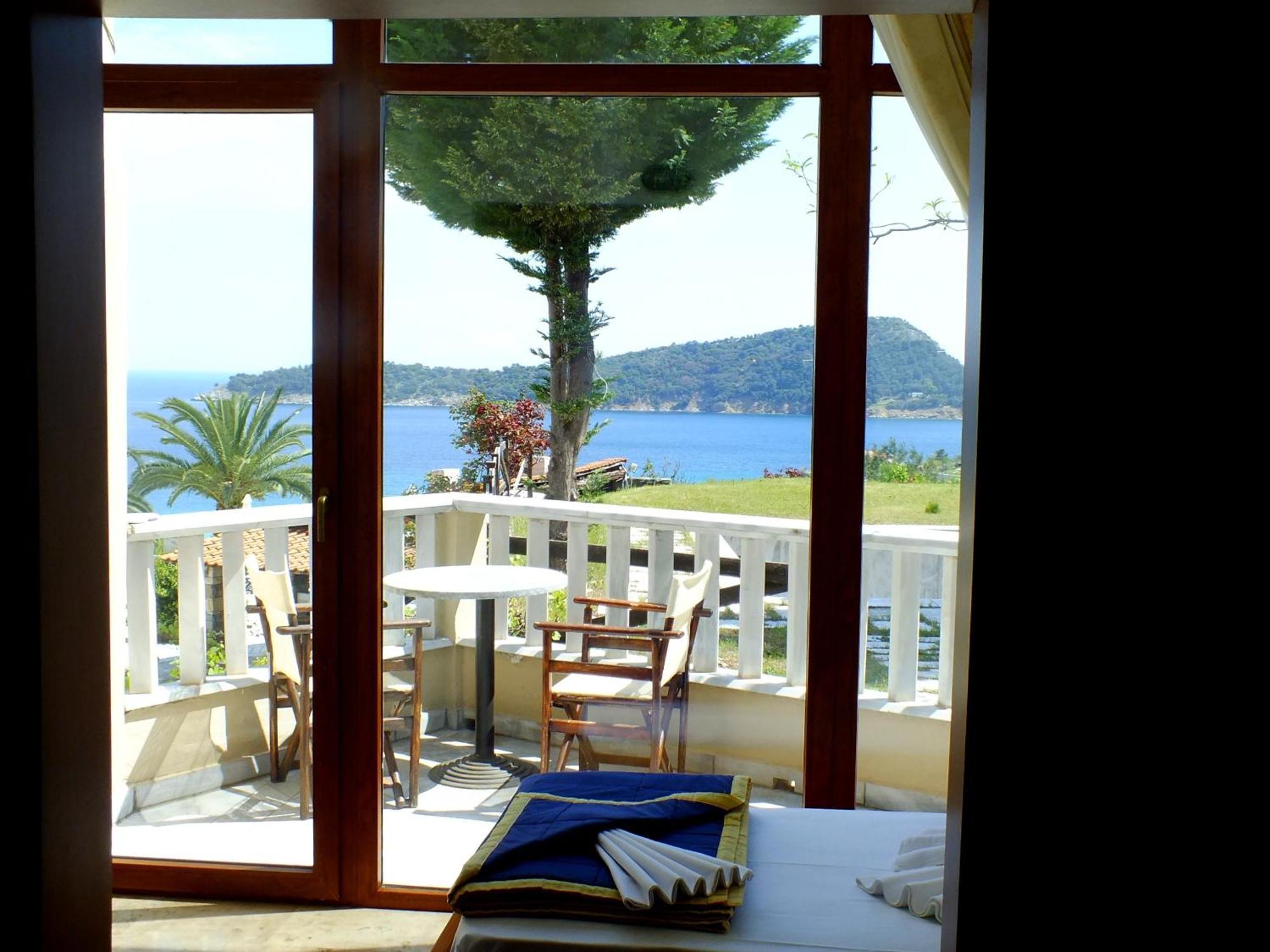 Kinira Beach Hotel Zimmer foto